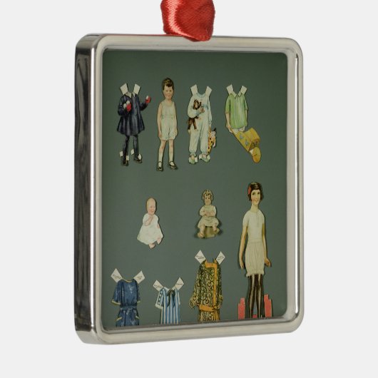 切り取られた人形および衣服の遅い20年代早の30年代 メタルオーナメント (右)