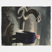 切り株が沼の蛇と戦う フリースブランケット (正面(横))