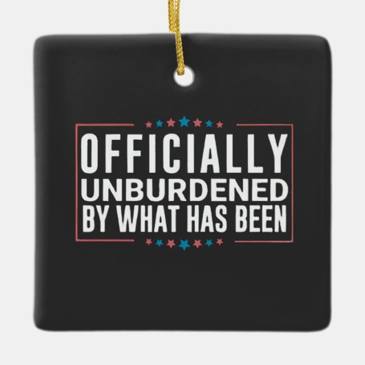 切り株で正式に負担を負わない セラミックオーナメント (正面)