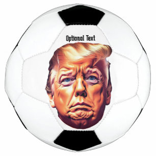 切り株の口元 サッカーボール