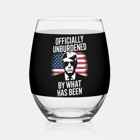 切り詰められたことによって公式に負担を負わない ステムなしワイングラス (裏面)