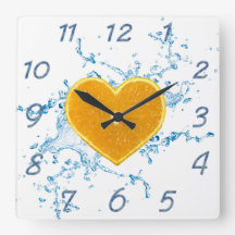 切れのハート形のオレンジ