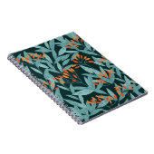 切れ目のない柄の手描きの木の枝と葉 ノートブック (右側)