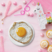 切れ端と黄金のヨが入った完全揚げ卵 ペーパープレート (パーティー)