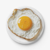 切れ端と黄金のヨが入った完全揚げ卵 ペーパープレート (正面)