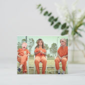 刑務所に入っているトランプ家族はがき ポストカード (スタンド正面)