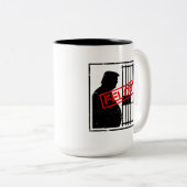 刑務所のためのフェロントランプアンチトランプ親正義 ツートーンマグカップ (正面右)