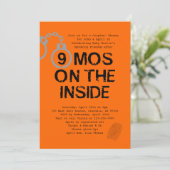 刑務所テーマベビーシャワー9ヶ月の内側 招待状 (スタンド正面)