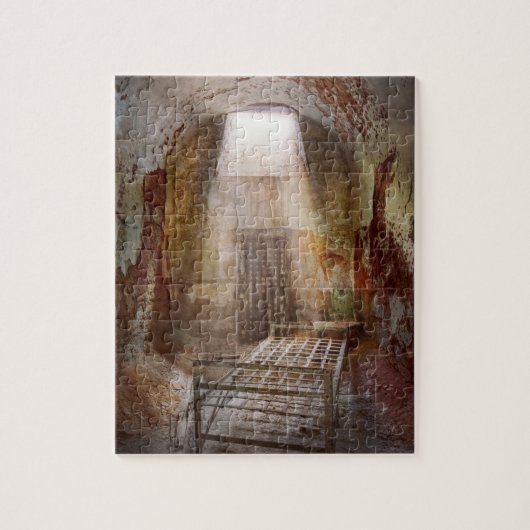 刑務所-生命への50年 ジグソーパズル (縦)