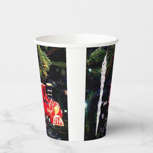 列車と氷柱 紙コップ (左)