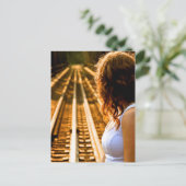 列車の上で待っている ポストカード (スタンド正面)