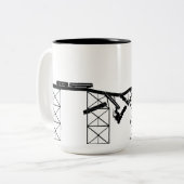 列車の大破 ツートーンマグカップ (正面左)