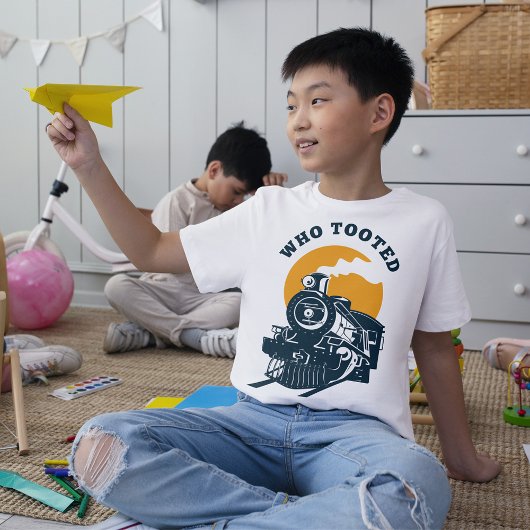 列車の機関士と鉄道機関車を乗っ取った人 Tシャツ