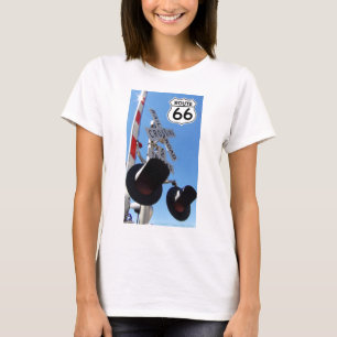 列車の踏切のルート66 Tシャツ