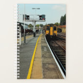 列車は、トラックで プランナー手帳 (正面)