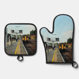 列車は、トラックの 鍋つかみ&鍋敷きセット