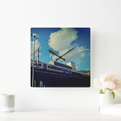 列車を見上げて スクエア壁時計 (ホーム)