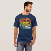 列車ストップの機関手の鉄道を見て Tシャツ (正面フル)