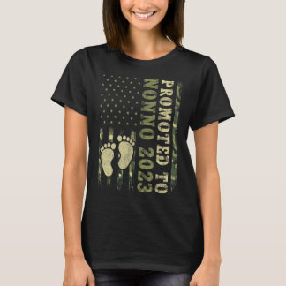 初めておじいちゃんがノンノ2023迷彩柄Flに昇格 Tシャツ