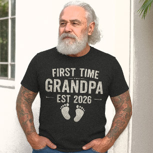 初めておじいちゃんエスト。2026 新しい祖父母 Tシャツ