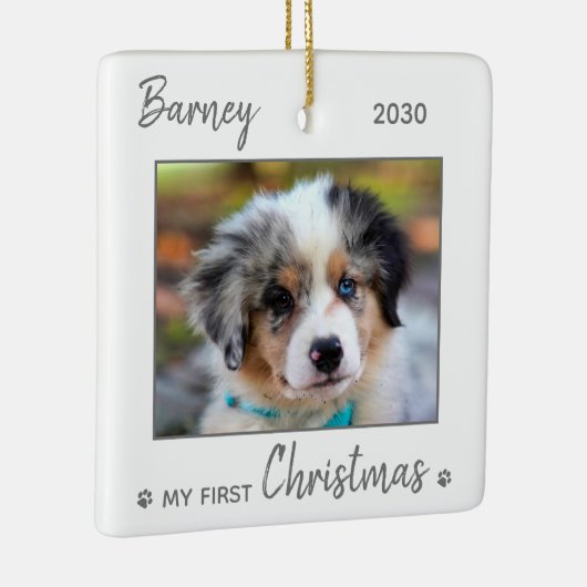 初めてのクリスマスかわいい子犬 – Gray Dog Pet Photo セラミックオーナメント (右)