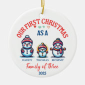 初めてのクリスマスが可愛い3人の雪だるま セラミックオーナメント (正面)