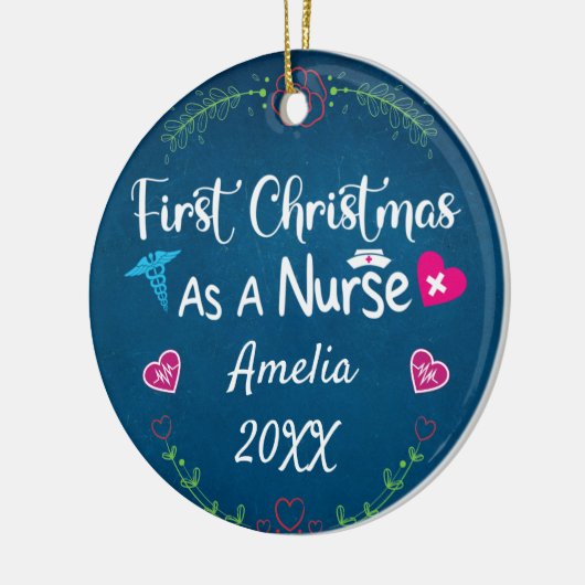 初めてのクリスマスとしてナース2023、名パーソナライズされた前 セラミックオーナメント (左)