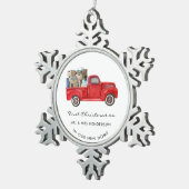 初めてのクリスマスとしてミセス・レッド・トラック・ホリデー・ホーム スノーフレークピューターオーナメント (右)