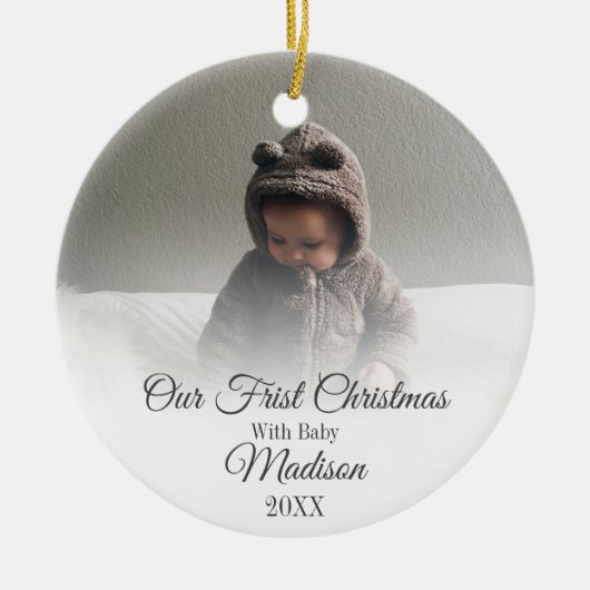 初めてのクリスマスとベビー引用文モノグラム写真 セラミックオーナメント (正面)