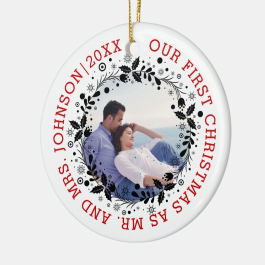 初めてのクリスマスとミセス・ブラックのリース写真 セラミックオーナメント (左)