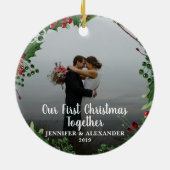 初めてのクリスマスのカップル写真 セラミックオーナメント (裏面)