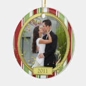 初めてのクリスマスの合ストライプ成のミュージックフォト セラミックオーナメント (左)