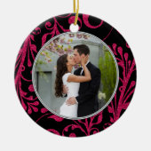 初めてのクリスマスの合作ピンクの黒写真 セラミックオーナメント (正面)