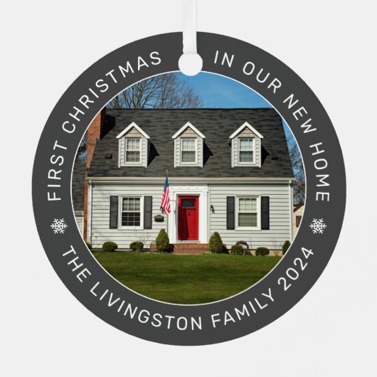 初めてのクリスマスの新しいホームグレーのカスタム写真 メタルオーナメント (裏面)