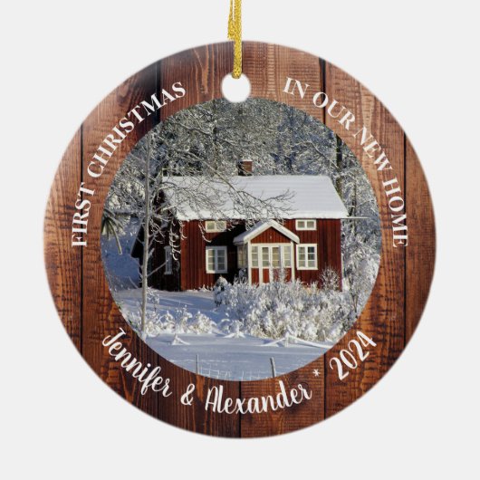 初めてのクリスマスの新しいホームバーンウッド写真 セラミックオーナメント (裏面)