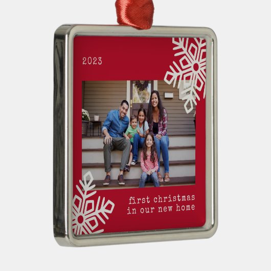 初めてのクリスマスの新しいホームレッドスノーフレーク写真 メタルオーナメント (右)