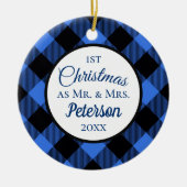 初めてのクリスマスの水牛の青い格子縞 セラミックオーナメント (正面)
