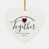 初めてのクリスマスの組み合わせパーソナライズされたハート セラミックオーナメント (正面)