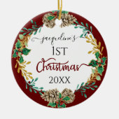 初めてのクリスマスの親ホリーパインコーンリーフ写真 セラミックオーナメント (正面)