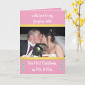 初めてのクリスマスはピンクと緑の写真とミセス カード (黄色い花)