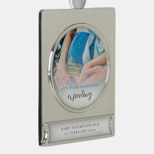 初めてのクリスマスはフォトオーバーレイを妊婦の要求 シルバープレートバナーオーナメント (右)