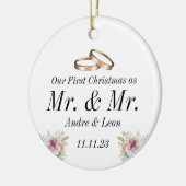 初めてのクリスマスをカップル結婚したオーナメントとして セラミックオーナメント (左)