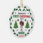 初めてのクリスマスをナースとしてパーソナライズされた セラミックオーナメント (右)