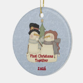 初めてのクリスマスを一緒に雪のカップル セラミックオーナメント (左)