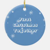 初めてのクリスマスを一緒に。カスタムクリスマスオーナメント セラミックオーナメント (裏面)