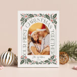 初めてのクリスマスを一緒にArch 3 Photo Collage シーズンカード<br><div class="desc">祝お前の初めてのクリスマスは特別なカードと一緒に。写真ユニークをエレガントに曲げるタイポグラフィのスタイルモダンを持つアーチ型の写真の形状とオリジナルの手で描かれた冬の葉のアートワークを特徴とするモダンと休日のカーのまわりにド。背面にはマッチングパターンと3枚のフォトコラージュが備わっており、より多くの写真を共有でお気に入りのきる。提供されたテンプレートを使用して、自分の文字や写真で簡単に前面と背面をパーソナライズ。まカスタマイズたはクリック、「ツールのデザインを使用して編集」で編集する。 小感じさな調整、の挨拶や色の変更に関してカスタムメッセージを表示するwww.zazzle.com/store/nbpapercoで他のユニークホリデーカードを購入</div>