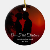 初めてのクリスマスを共に Mr & Mrs シルエット セラミックオーナメント (正面)