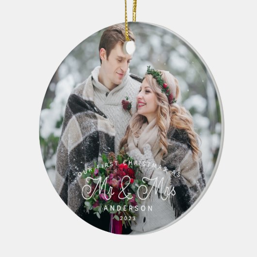 初めてのクリスマスを写真のMr.And Mrs. セラミックオーナメント (左)