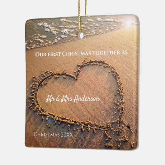 初めてのクリスマスを写真のMr.And Mrs. セラミックオーナメント (左)