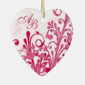初めてのクリスマスを合わせたピンク結婚フローラのハート セラミックオーナメント (右)